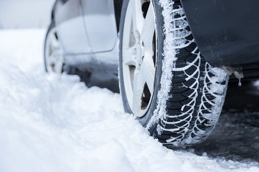 اقدامات لازم در صورت یخ زدگی خودرو